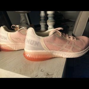 Asics Gel-Kenun Vanilla Cream/Eggplant